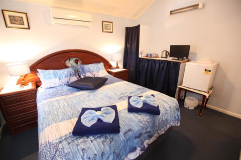 Jacaranda Guest House - New South Wales Tourism  21