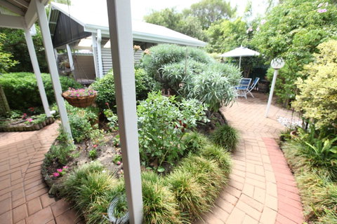 Jacaranda Guest House - New South Wales Tourism  25