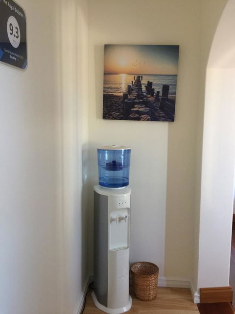 The Royal Dolphin Bed & Breakfast Safety Bay - New South Wales Tourism  26