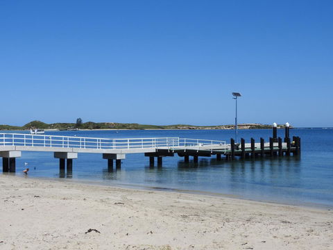 The Royal Dolphin Bed & Breakfast Safety Bay - New South Wales Tourism  11
