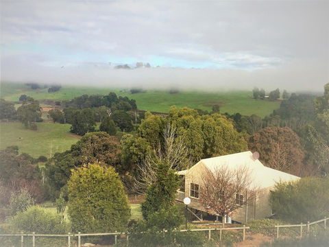 Balingup Highview Chalets - New South Wales Tourism  19