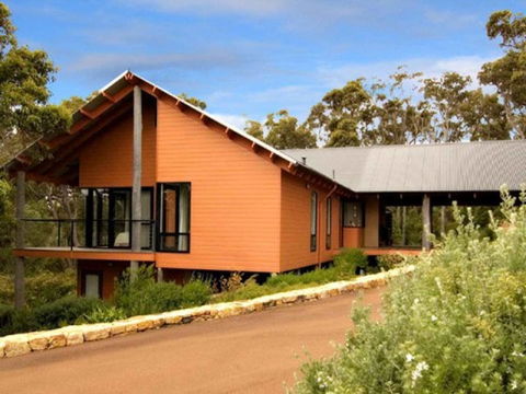 Arum - Close To The Margaret River - New South Wales Tourism  16