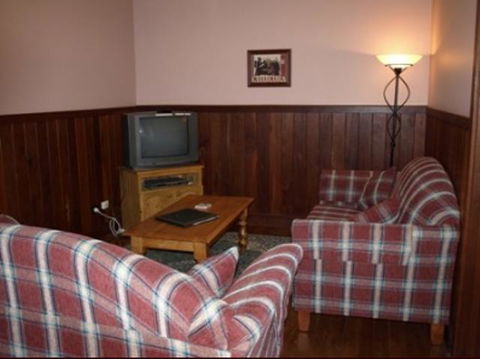 Pemberton Old Picture Theatre Holiday Apartments - New South Wales Tourism  37