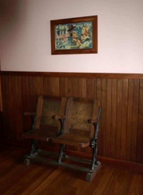 Pemberton Old Picture Theatre Holiday Apartments - New South Wales Tourism  38