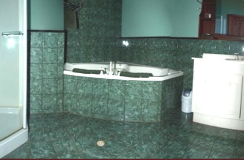 Pemberton Old Picture Theatre Holiday Apartments - New South Wales Tourism  22