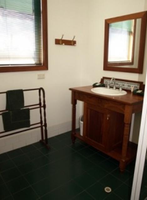 Pemberton Old Picture Theatre Holiday Apartments - New South Wales Tourism  33