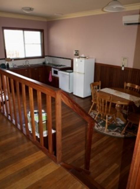 Pemberton Old Picture Theatre Holiday Apartments - New South Wales Tourism  20