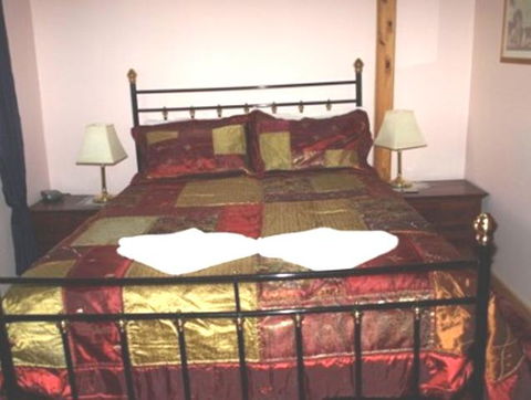 Pemberton Old Picture Theatre Holiday Apartments - New South Wales Tourism  14