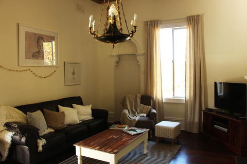 Bickley Valley Cottage - New South Wales Tourism  4