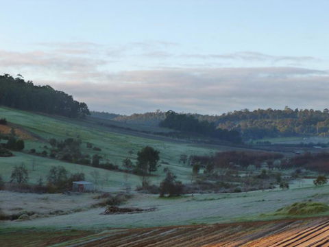 Bickley Valley Cottage - New South Wales Tourism  6