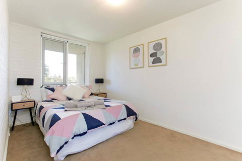 SEA BREEZE â€“ Between Cottesloe Beach & Swan River - New South Wales Tourism  6