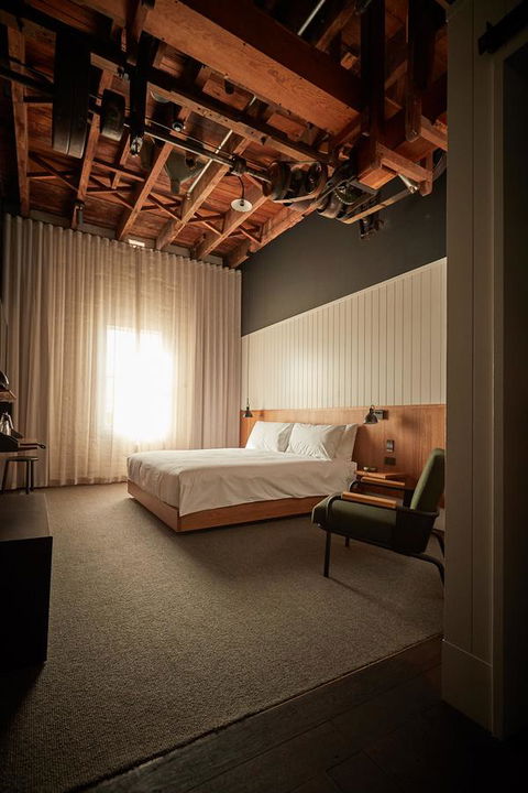 The Premier Mill Hotel - New South Wales Tourism  2