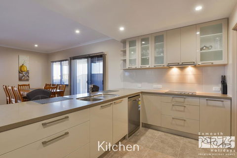 7 Kestrel Place - New South Wales Tourism  6