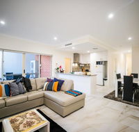VIP Stays - Villa De Burswood Luxury 3BR Suite w/ King Bed FREE WIFI - New South Wales Tourism 