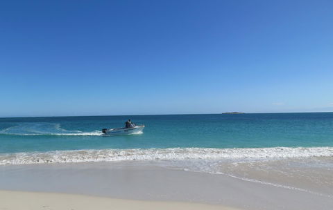 Jurien Beachfront Holiday Units - New South Wales Tourism  37