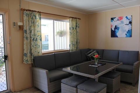 Jurien Beachfront Holiday Units - New South Wales Tourism  4