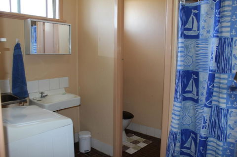 Jurien Beachfront Holiday Units - New South Wales Tourism  13