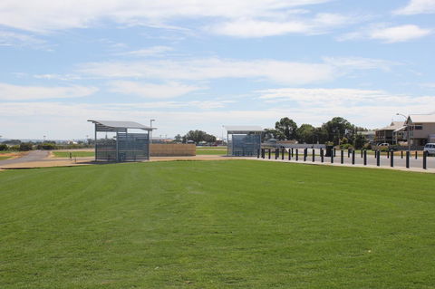 Jurien Beachfront Holiday Units - New South Wales Tourism  24
