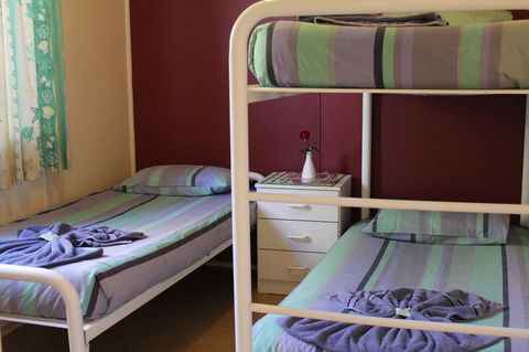 Jurien Beachfront Holiday Units - New South Wales Tourism  14
