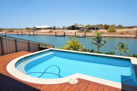 27 Corella Court - New South Wales Tourism  28