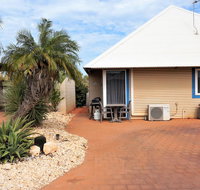 Osprey Holiday Village Unit 213/1 Bedroom - Spa bath king size bed perfect for any couple - New South Wales Tourism 