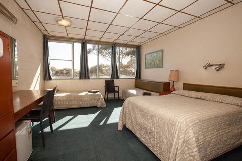 EUCLA MOTOR HOTEL - New South Wales Tourism  20
