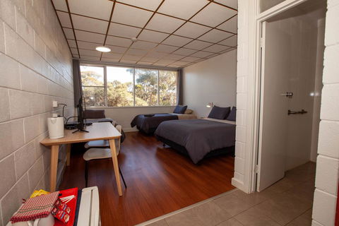 EUCLA MOTOR HOTEL - New South Wales Tourism  4