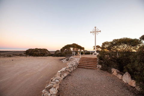 EUCLA MOTOR HOTEL - New South Wales Tourism  2
