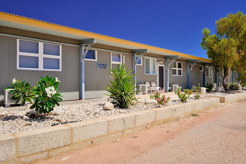 Getaway Villas Unit 389 - New South Wales Tourism  2