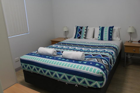 Mandurah Ocean Marina Chalets - New South Wales Tourism  8