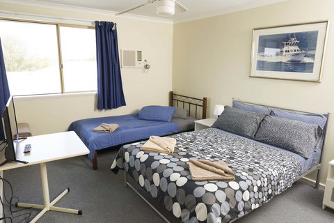 Lancelin Lodge - New South Wales Tourism  31