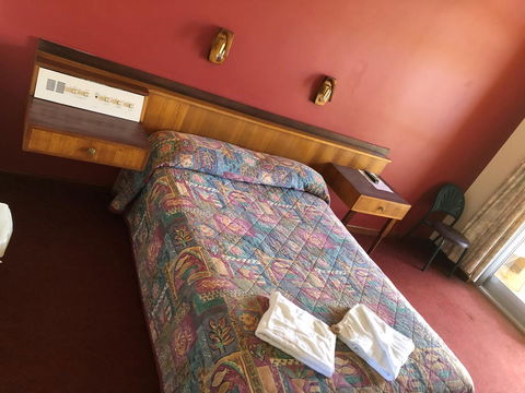 Kambalda Hotel - New South Wales Tourism  3