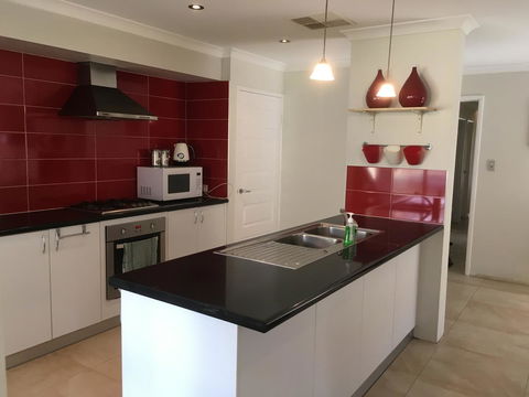 Shiraz Heights - New South Wales Tourism  3