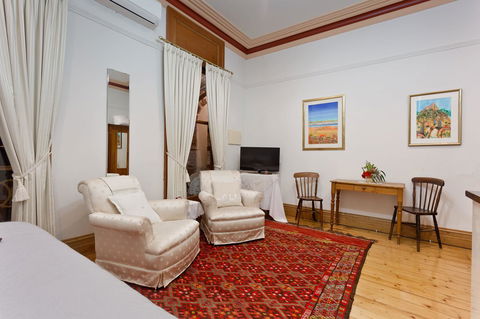 Annie's Victorian Terrace Accommodation Fremantle - New South Wales Tourism  5