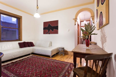 Annie's Victorian Terrace Accommodation Fremantle - New South Wales Tourism  22