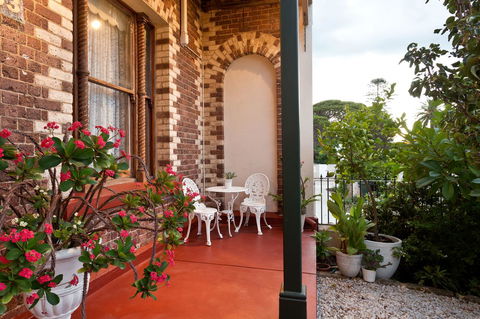 Annie's Victorian Terrace Accommodation Fremantle - New South Wales Tourism  25