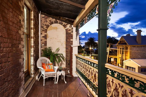 Annie's Victorian Terrace Accommodation Fremantle - New South Wales Tourism  18