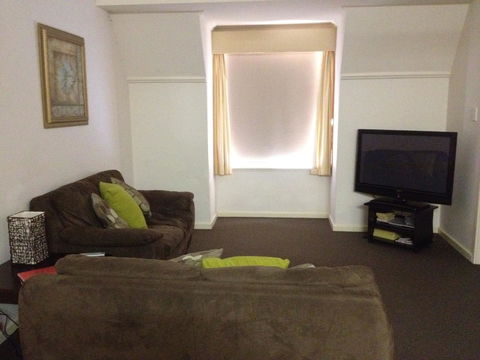 Dragonfly Apartment On Regal - New South Wales Tourism  7