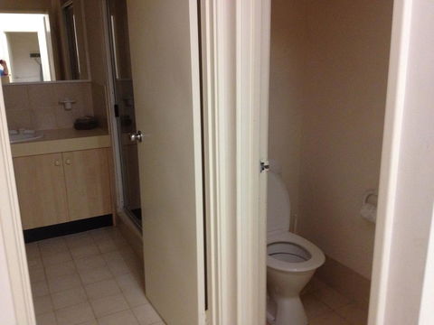 Dragonfly Apartment On Regal - New South Wales Tourism  23