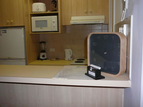 Dragonfly Apartment On Regal - New South Wales Tourism  18