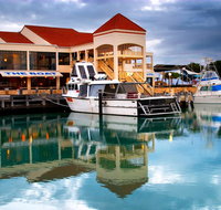 The Marina Hotel - Mindarie - New South Wales Tourism 