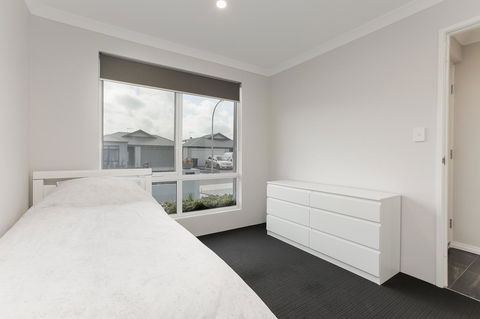 Perth Comfy Stays - New South Wales Tourism  43