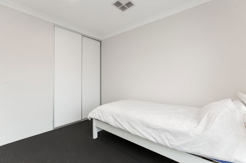 Perth Comfy Stays - New South Wales Tourism  42