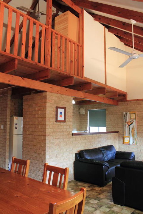 Kestrel Chalets - New South Wales Tourism  16
