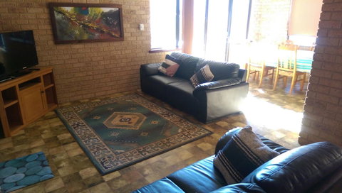 Kestrel Chalets - New South Wales Tourism  6
