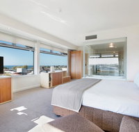 Quality Hotel Gateway Inn Devonport - New South Wales Tourism 