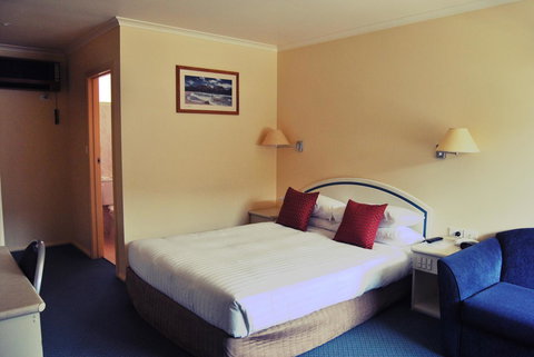 Comfort Inn Devonport - New South Wales Tourism  13
