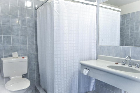 Comfort Inn Devonport - New South Wales Tourism  42