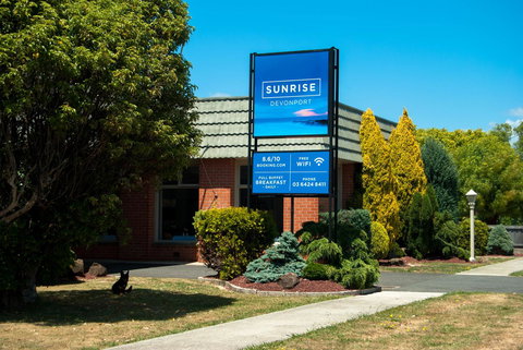 Comfort Inn Devonport - New South Wales Tourism  25