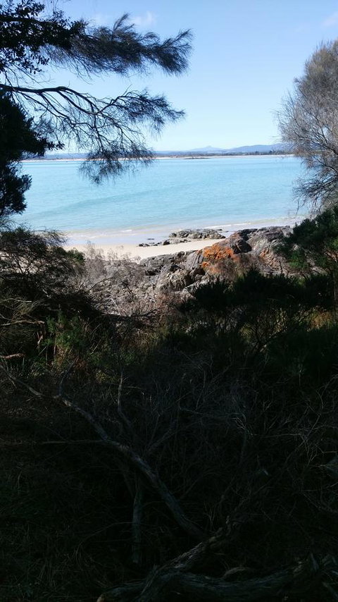 Bircoo Cottage Beach And Golf Getaway - New South Wales Tourism  15